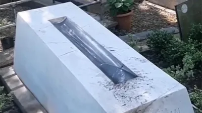 2016 yılında hayatını kaybeden ünlü oyuncu Tarık Akan, Türk sinemasının