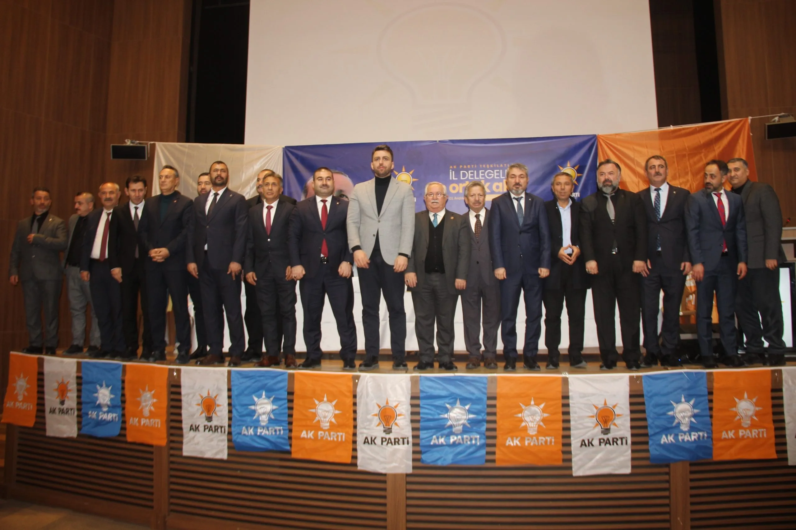 AK Parti Yozgat İl Teşkilatı, "Ortak Akıl İl Delege Toplantısı"