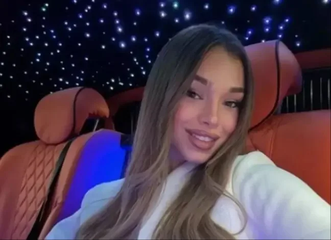 2024 Miss Turkey Universe birincisi Ayliz Duman, güzelliği ve zarafetiyle