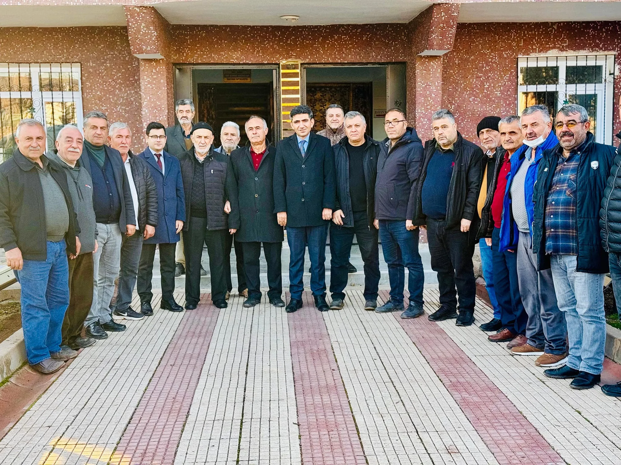 Yerköy Kaymakamı ve İl Genel Meclisi Üyesi, Köy Ziyaretlerinde Vatandaşlarla