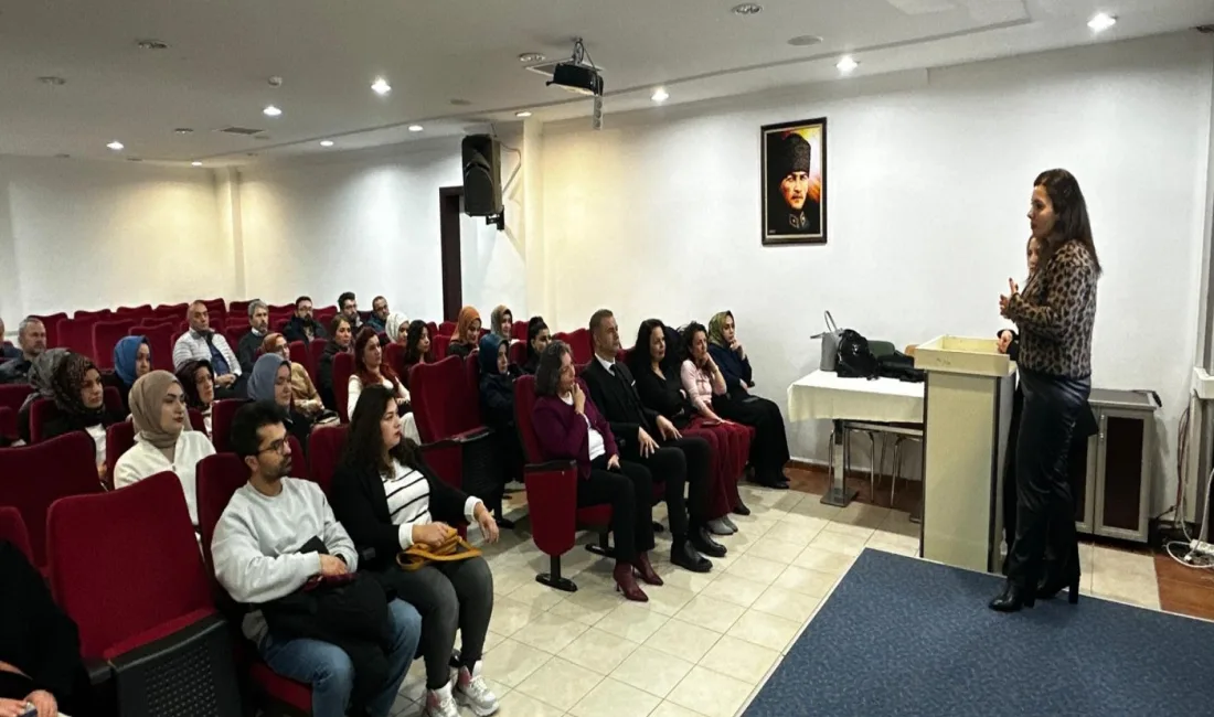 Yozgat’ta rehber öğretmenler, “Mesleki Eğitim Tanıtım Günleri” kapsamında Yozgat Fatih