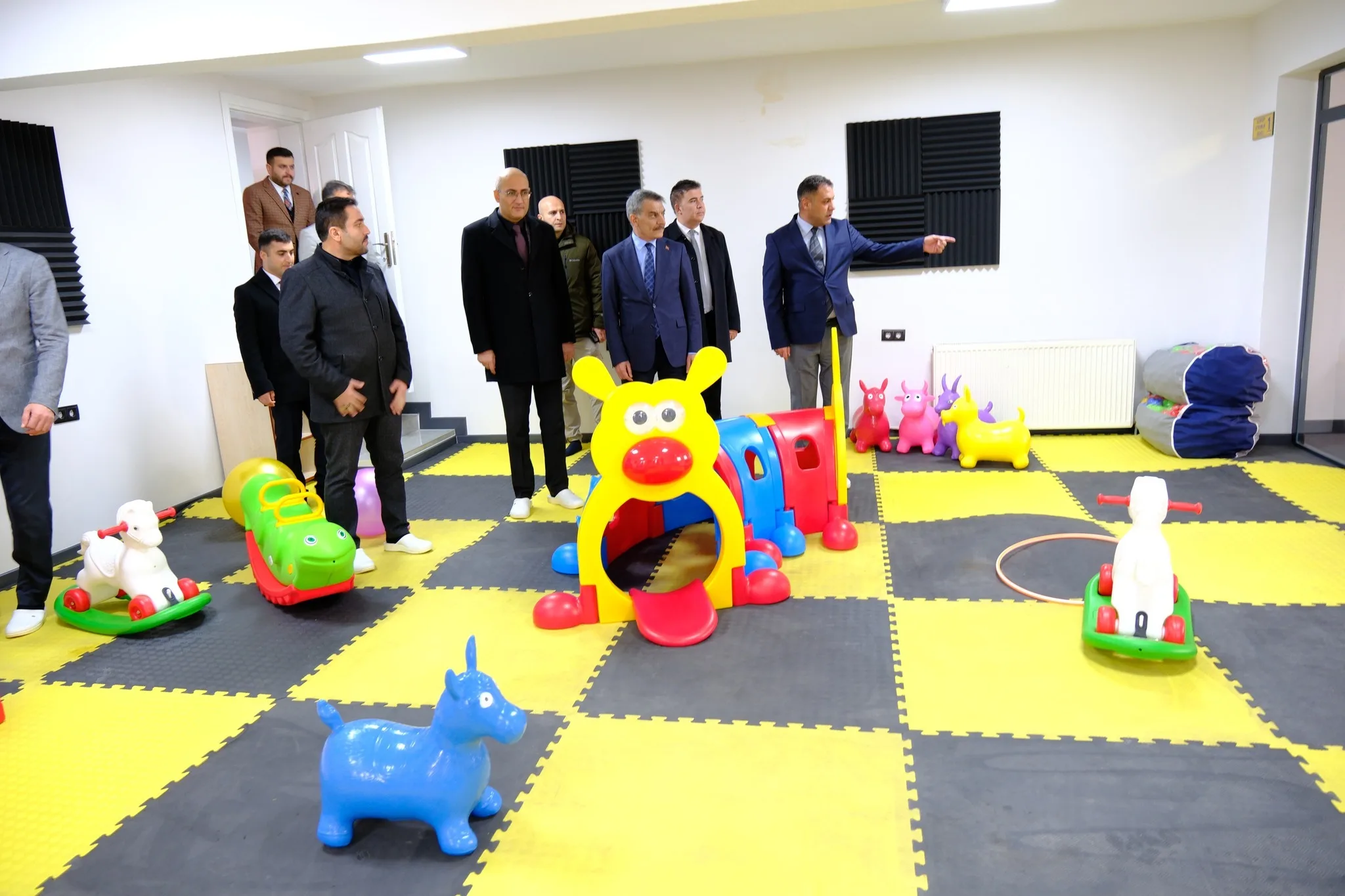 Yozgat’ta Valilik himayesinde oluşturulan Sorgun Bebek ve Çocuk Kütüphanesi, 0-6