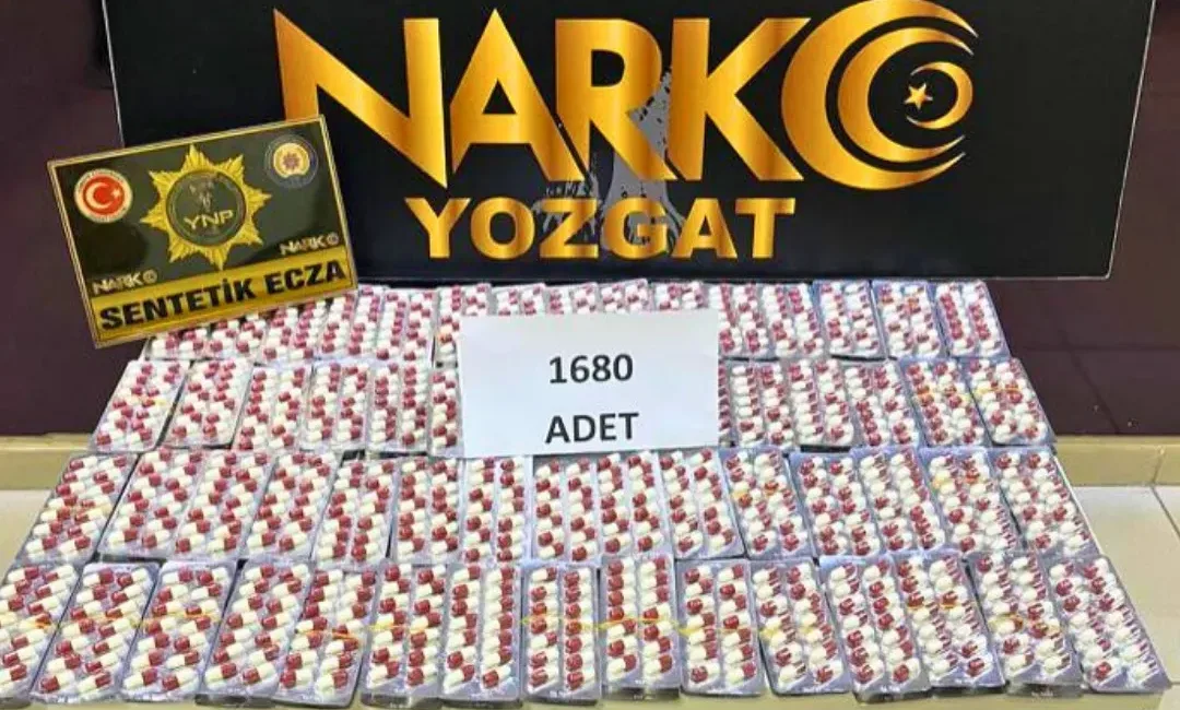 Narkotik ekiplerinin düzenlediği operasyonda, K. D. isimli şahsın üzerinde 1680