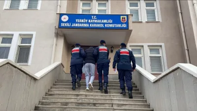 Yozgat İl Jandarma Komutanlığı ekiplerinin gerçekleştirdiği başarılı operasyonda, hakkında "Bilişim