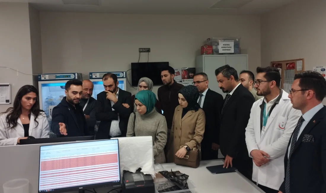 Sivas Yıldızeli Devlet Hastanesi yöneticileri, Yozgat Şehir Hastanesi'ni ziyaret ederek