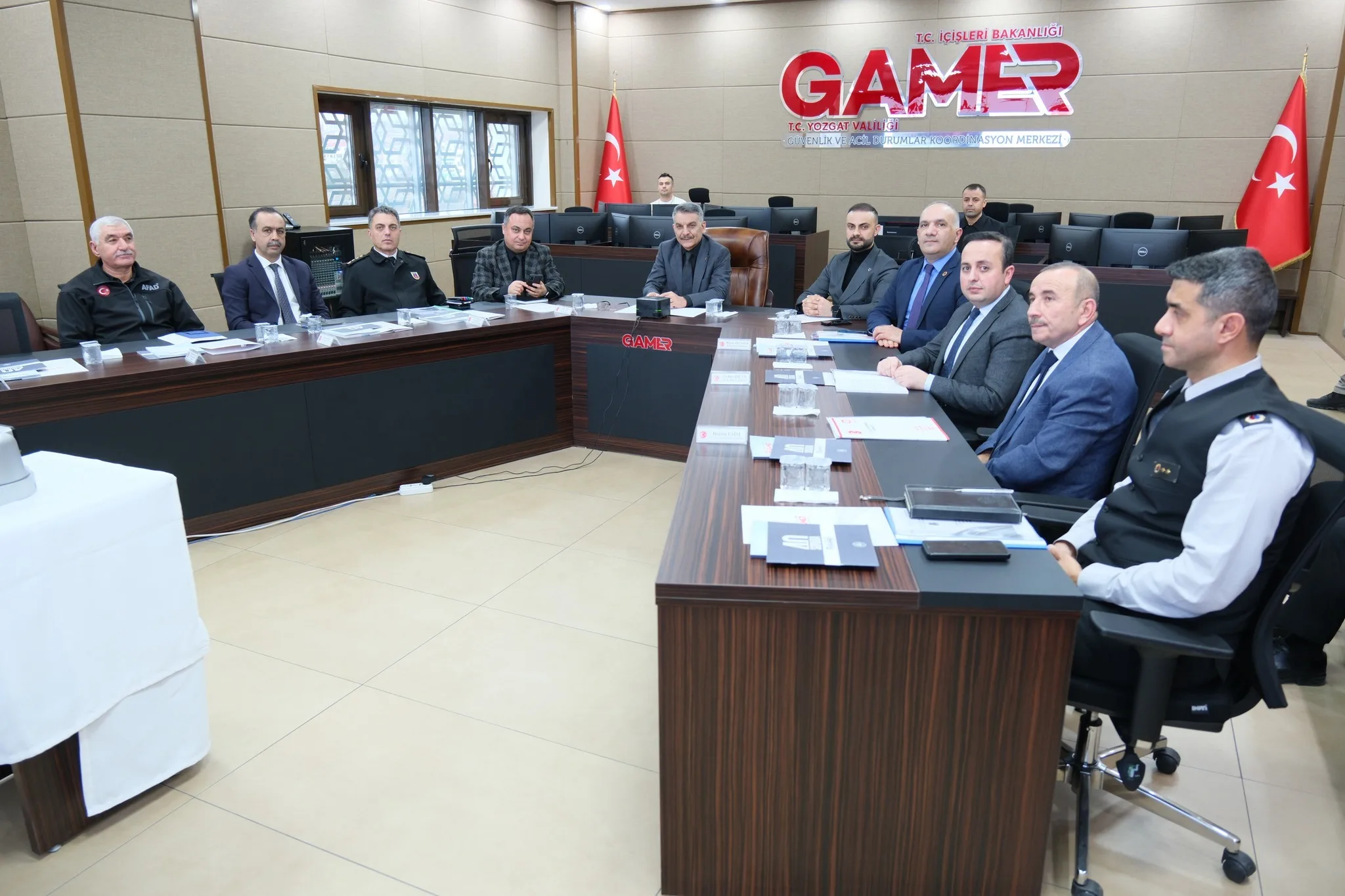 Yozgat Valisi Mehmet Ali Özkan başkanlığında düzenlenen GAMER toplantısında, acil