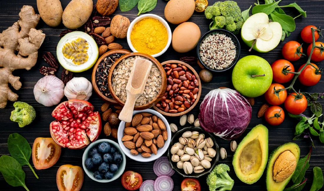 Prof. Dr. Evren Yaşar’dan, Sağlıklı Yaşam İçin Önemli Tavsiyeler Bozok Üniversitesi Rektörü Prof. Dr. Evren Yaşar, sağlıklı yaşam için