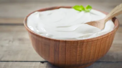 Rüyada yoğurt görmek, ruhsal arınma, içsel denge ve maddi güvenlik