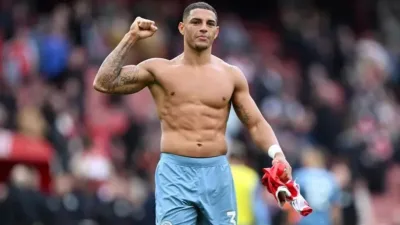 Brezilyalı defans oyuncusu Diego Carlos, güçlü fiziği ve liderlik özellikleriyle