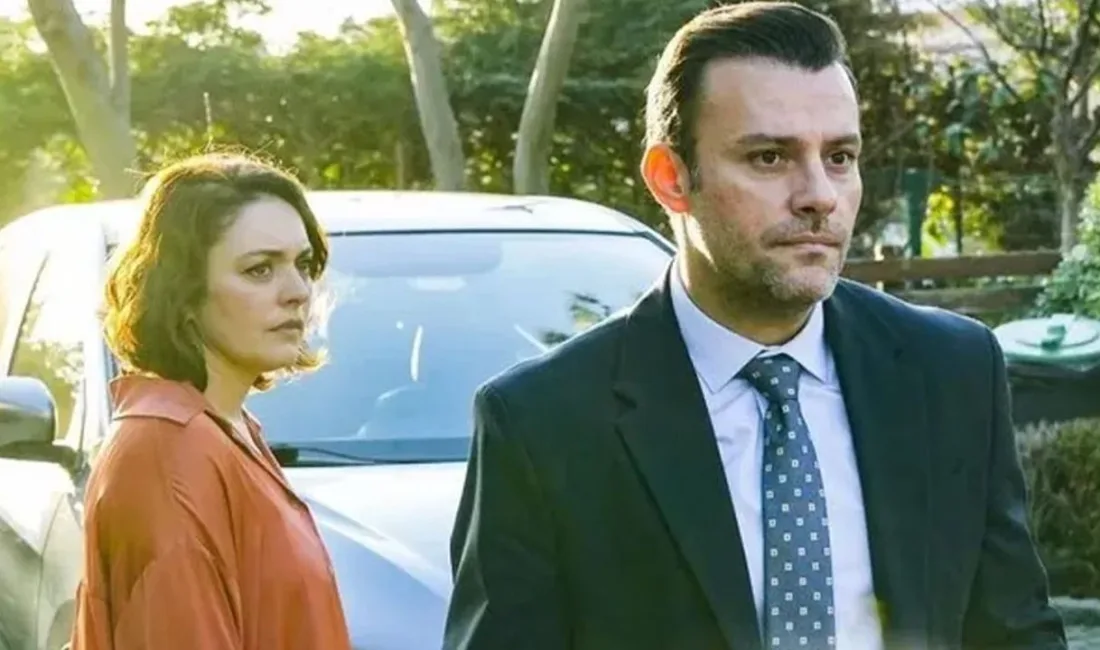 Ezgi Mola ve Salih Bademci’nin başrollerini paylaştığı, Ay Yapım imzalı