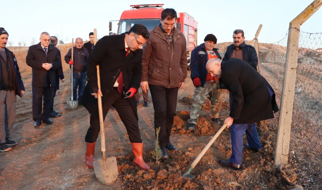 Başkan Av. Fatih Arslan, 100. Yıl Mahallesi’nde yapılan lavanta ve