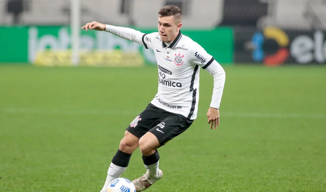 Beşiktaş, UEFA Avrupa Ligi'nde kazandığı moralin ardından transfer çalışmalarına hız