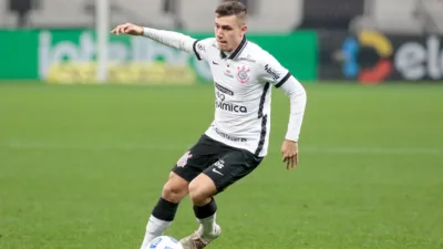 Beşiktaş, UEFA Avrupa Ligi'nde kazandığı moralin ardından transfer çalışmalarına hız