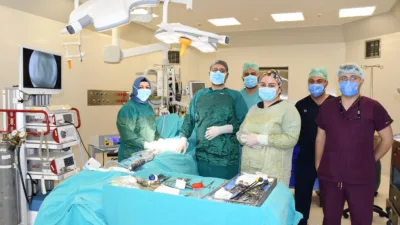 Yozgat Şehir Hastanesi, çocuk cerrahisinde önemli bir başarıya imza atarak,