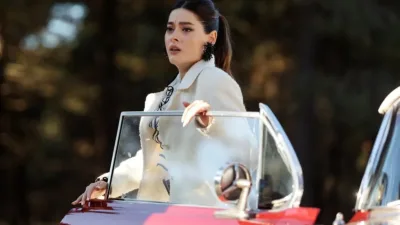 Star TV'nin sevilen dizisi Sen Ağlama İstanbulun 6. bölüm fragmanı