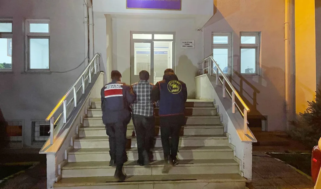 Yozgat'ta gerçekleştirilen denetimlerde, cezaevi firarisi (G.K.) yakalanarak tutuklandı.
