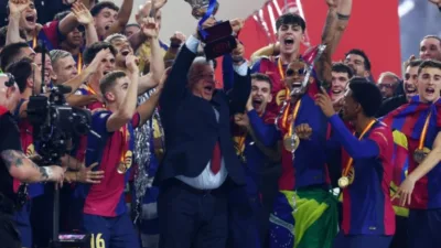 خبر عاجل: ريال مدريد يتوج ببطولة كأس السوبر الإسباني بعد