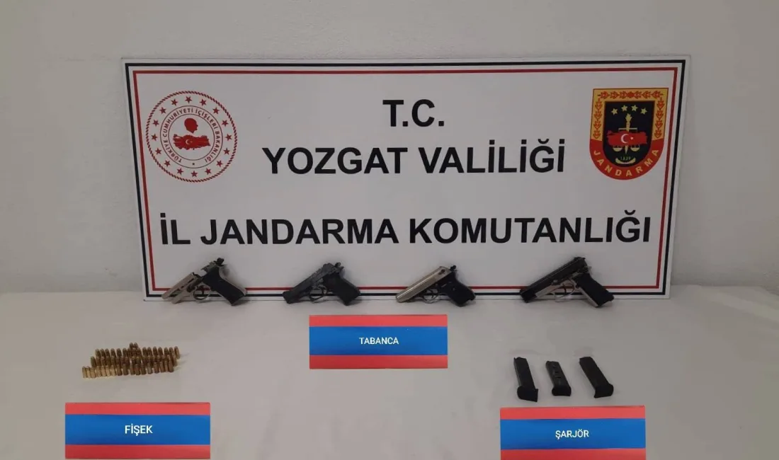 Yozgat İl Jandarma Komutanlığı ekipleri, Akdağmadeni'nde düzenledikleri operasyonda 4 ruhsatsız