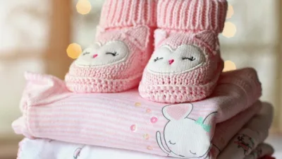 Rüyada patik görmek, övgüye layık bir kişiliğe sahip olduğunuzu ve