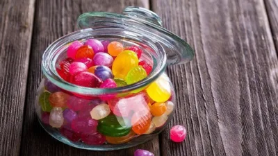 Rüya Tabirleri, Rüyada Bayram Şekeri Görmek Ne Anlama Gelir? İşte Detaylı Anlamı Rüyada şeker görmek rüya yorumcuları tarafından olumlu ve hayırlı bir