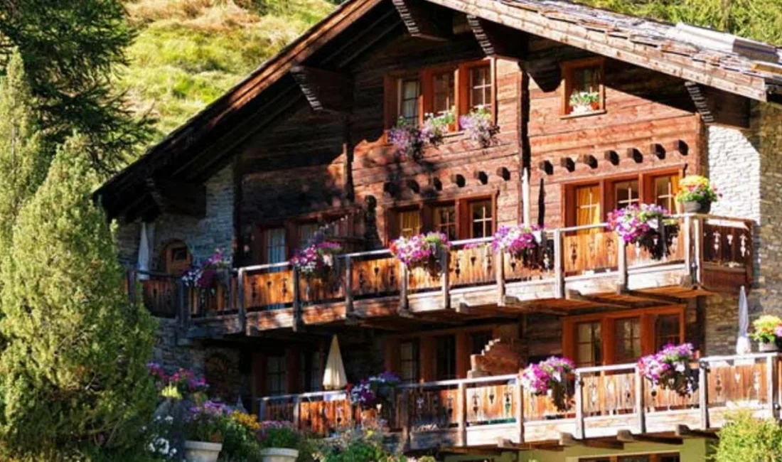 Her insan mutlaka hayalindeki güzel bir evde oturmayı arzu eder.