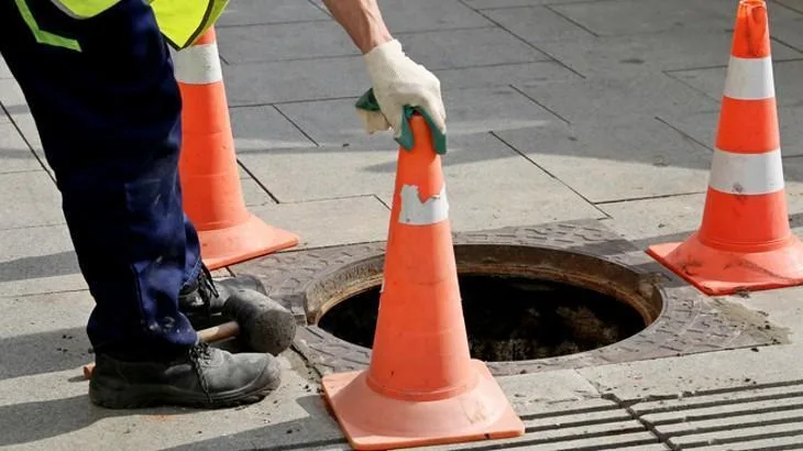 Rüyada lağım görmek, iyi değildir. Bu rüya kötü ve pis