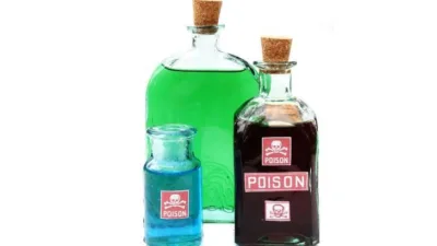 Rüyada zehir görmek, mala işaret ile tabir edilir. Bunun için