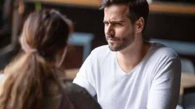 Rüya Tabirleri, Rüyada Kıskançlık Görmek Ne Anlama Gelir? İşte Detaylı Anlamı Uykuda görülen kıskançlık rüyası, hayırlı bir rüya değildir. Bir kimsenin