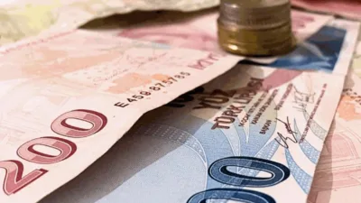 Rüya Tabirleri, Rüyada Desteyle Kağıt Para Görmek Ne Anlama Gelir? İşte Detaylı Anlamı Rüyasında deste deste kağıt para gören bir kişinin toplu bir