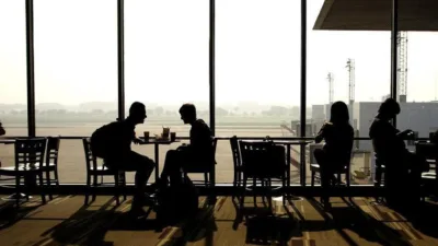 Rüyalarımızda insanları her daim görebiliriz. Rüyada zengin biriyle konuşmak şaşırtıcı