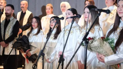 Antakya Medeniyetler Korosu, Yozgat’ta müzikseverlerle buluşarak farklı kültürlerin ezgilerini bir