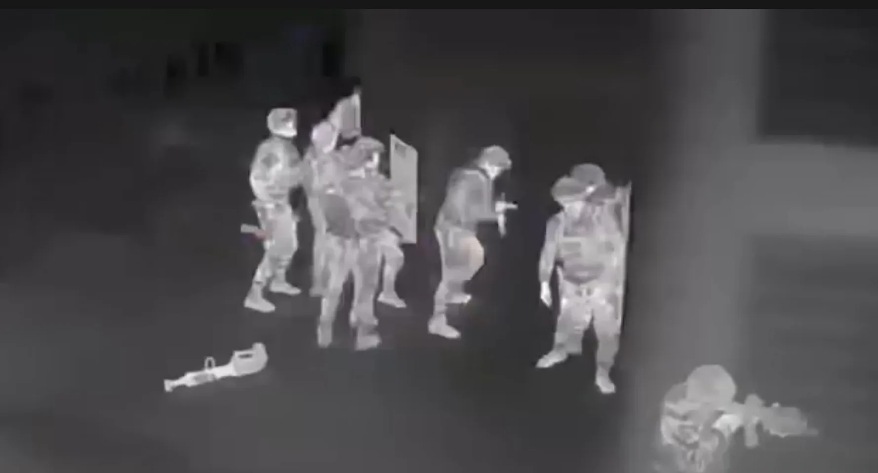 Yerköy’de düzenlenen PKK/KCK operasyonunda 2 şüpheli tutuklandı. Emniyet güçleri, terör