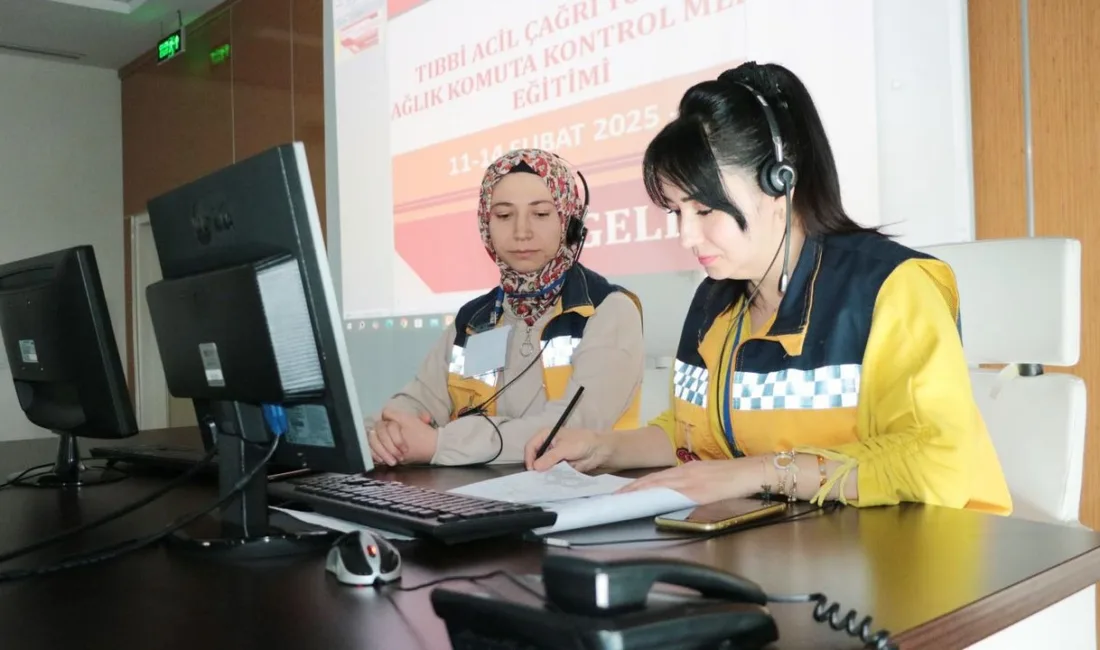 Yozgat’ta 112 Acil Çağrı Merkezi personeli, sağlık çalışanlarının kriz yönetimi