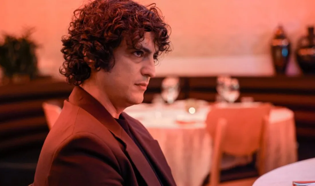 Show TV ekranlarının ilgiyle takip edilen dizisi Deha, son bölümüyle