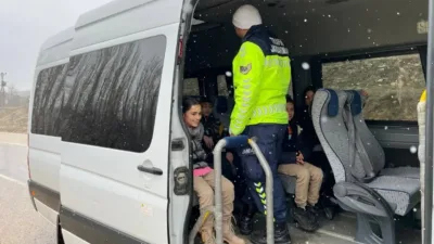 Yozgat’ta Okul Servis Araçlarına Kapsamlı Denetim: Emniyet Kemeri, Hız Sınırı