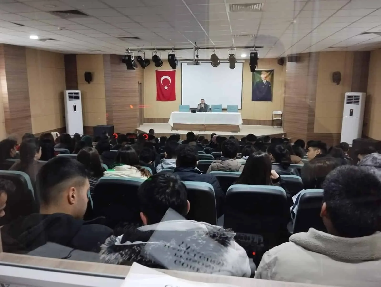 Yerköy İlçe Müftüsü Remzi Çalık, Rabia Koyunbaşoğlu Anadolu Lisesi 11.