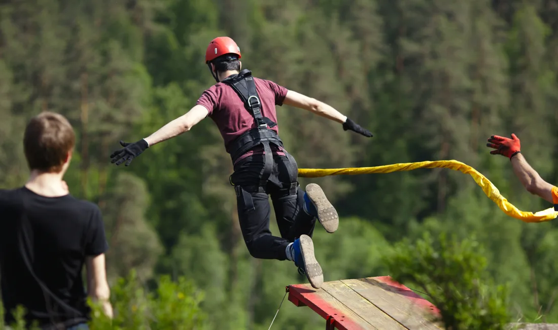 Ekstrem sporlar, kalp ritmimizi hızlandırarak bizlere unutulmaz deneyimler sunar. Yamaç