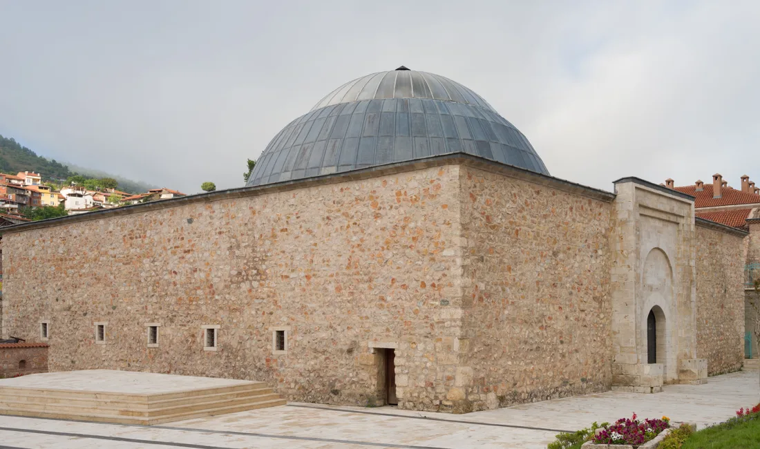 Anadolu’nun tarihi dokusunu keşfetmek isteyenler için Yağıbasan Medresesi, geçmişin derinliklerine