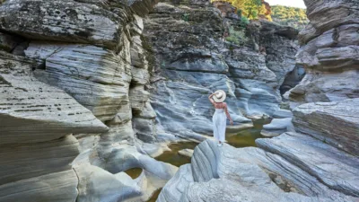Rutinden uzaklaşıp ruhunu dinlendirebileceğin bir rota arayışındaysan Uşak’ın sıcak atmosferi