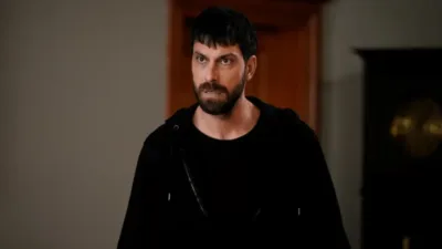 Star TV’nin sevilen dizisi Yalı Çapkını, 96. bölümüyle izleyicileri ekran