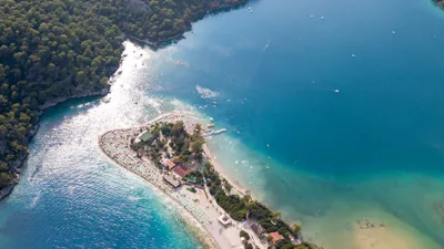 Fethiye, Türkiye’nin en popüler tatil beldelerinden biri olsa da doğası