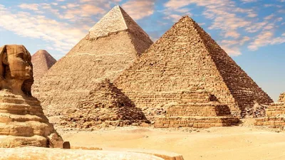 Mısır piramitleri, dünyanın en merak uyandırıcı ve gizemli yapıları arasında