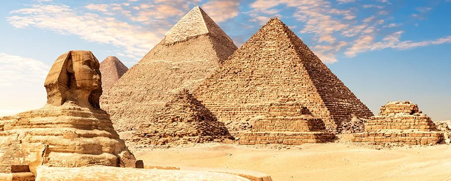 Mısır piramitleri, dünyanın en merak uyandırıcı ve gizemli yapıları arasında