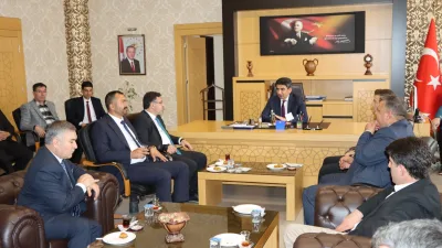 Yerköy İlçe Kaymakamı Muharrem Coşgun, resmi bayramlaşma programında birlik ve