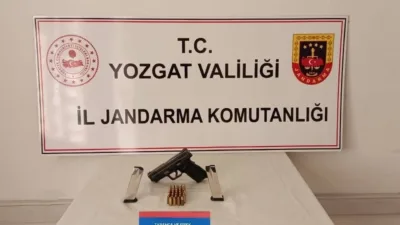 Jandarma Ekiplerinden Ruhsatsız Silah Operasyonu: Tabanca ve Mühimmat Ele Geçirildi.