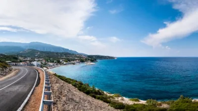 Ege, denizi, tarihi ve doğal güzellikleriyle her seyahat severin hayalini