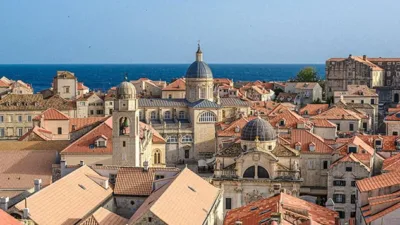 Sonbaharın huzurlu atmosferi, doğanın renk cümbüşü ve serin havanın etkisiyle