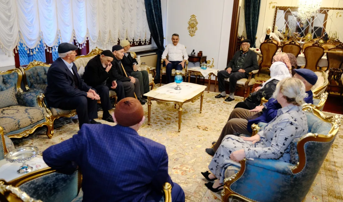 Yozgat Valisi Mehmet Ali Özkan, Ramazan’ın manevi atmosferinde eşi Arzu