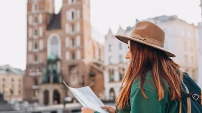 Günümüz ekonomik şartlarında yurt dışına çıkmak, özellikle Euro ve Dolar