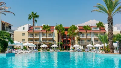 Tatil planları yaparken en önemli kararlardan biri, konaklama tercihi yapmaktır.